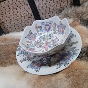 Toyo Ribbons and Bows Floral Ceramic Bowl and Plate Set